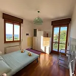 Lejlighed Un Tetto Sulle Nuvole By Smart-home Tagliolo Monferrato